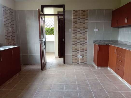 4 Bed House with En Suite at Fourways Junction Estate image 23