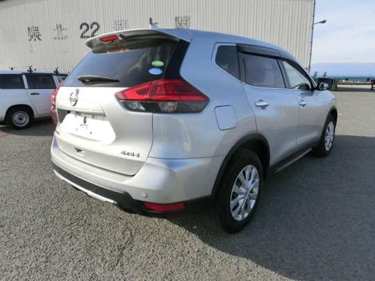 Nissan X-trail image 4