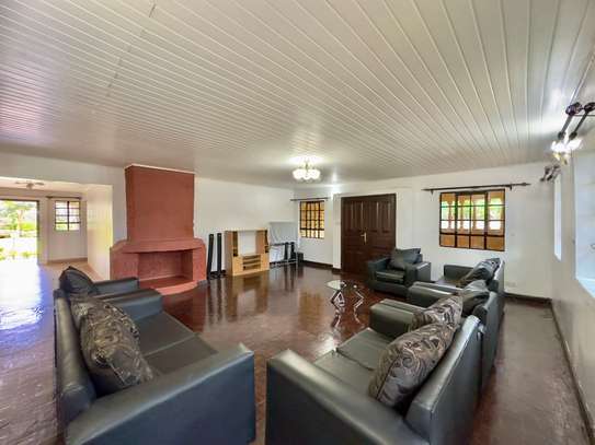 6 Bed House with En Suite in Nyari image 32