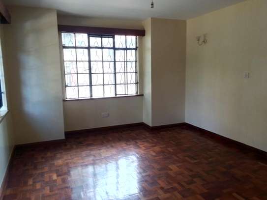 Lavington-Lovely three bedrooms Apt for rent. image 9