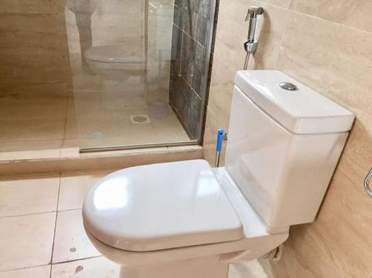 4 Bed Apartment with En Suite in Westlands Area image 11