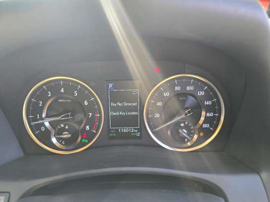 ALPHARD EXECUTIVE LOUNGE image 6