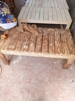 Coffee table image 3