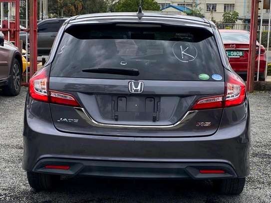 2016 Honda jade rs image 4