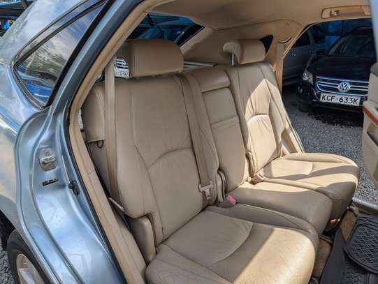 Lexus RX300 SUV Automatic 3L Petrol 4WD Sunroof image 9