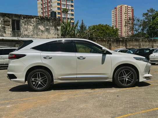 Toyota harrier TRD sport 2019 image 8