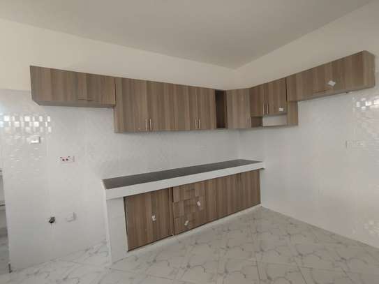 3 Bed House with En Suite in Kitengela image 9