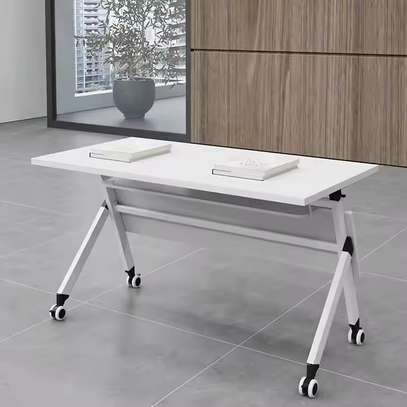 Foldable Office Table image 4
