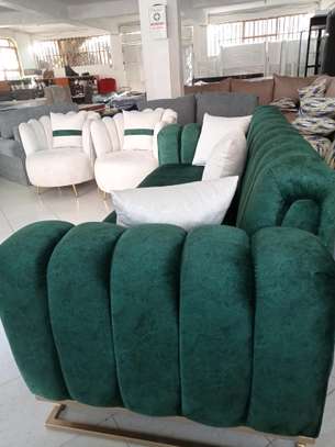 3,1,1 trendy sofa design image 1