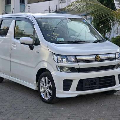 Suzuki wangon R image 4