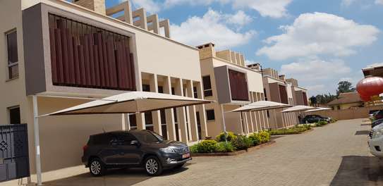 6 Bed Townhouse with En Suite at Muthangari Drive image 22