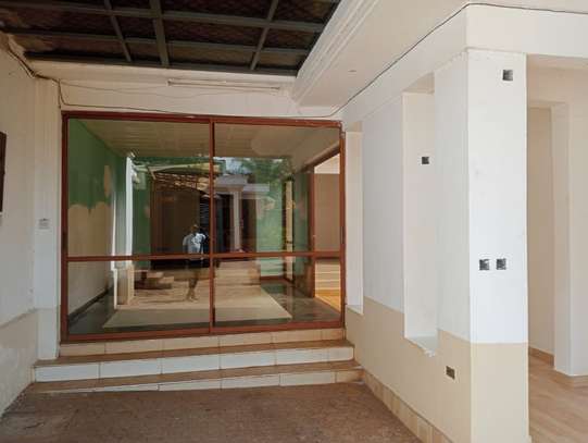 2 Bed House with En Suite at Nyari Estate image 14