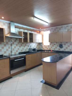 3 Bed House with En Suite at Runda image 2