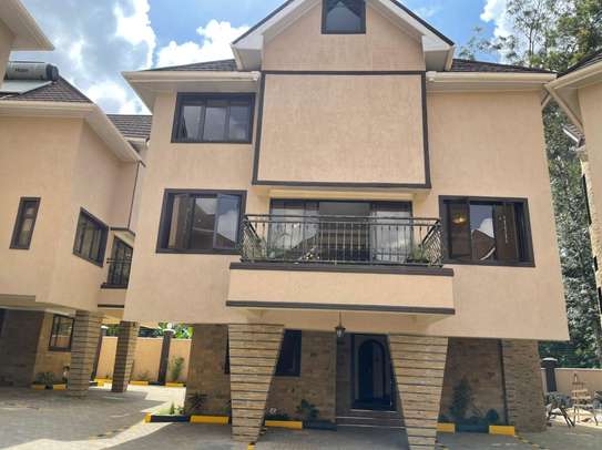 5 Bed Townhouse with Garage in Lavington image 8