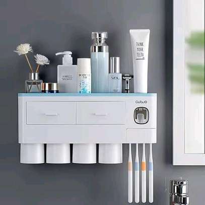 Automatic toothpaste Dispenser image 1