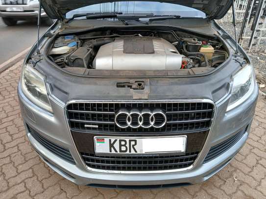 AUDI Q7 3.0TDI image 7