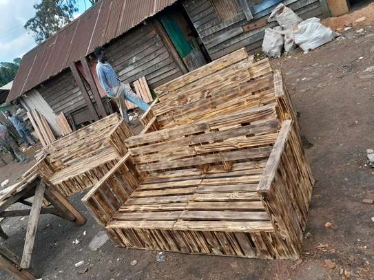 Pallet furniture hotsell for sale