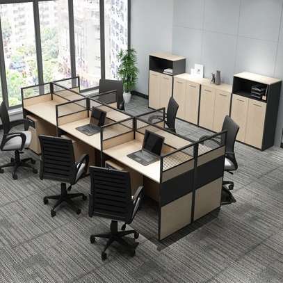 6-Way Modular Workstation image 5