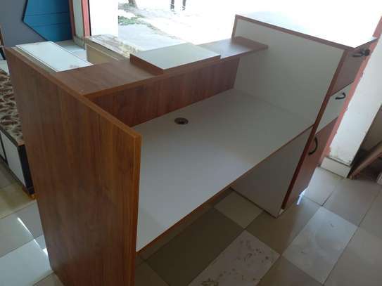 1.4 M Wooden Reception Desk With Drawers image 5