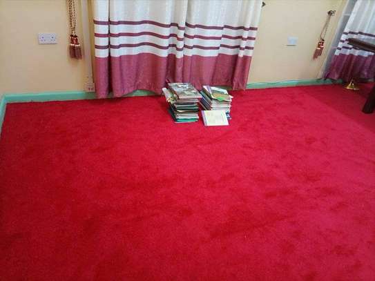 QUALITY   FITTED WALL TO WALL CARPET image 1