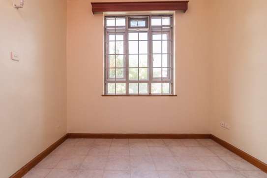 3 Bed Apartment with En Suite in Langata image 4