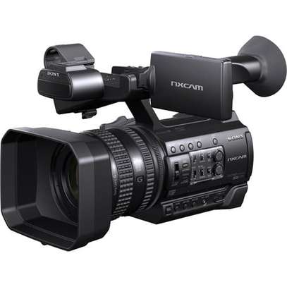 Sony HRX-NX100 Full HD NXCAM CAMCORDER image 1