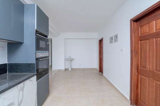 3 Bed Apartment with En Suite at Westlands image 6