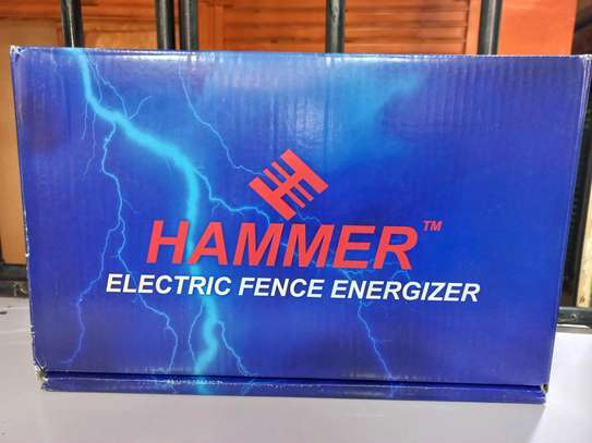 HAMMER EZ-640 electric fence energizer image 1