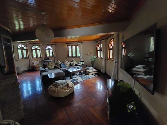 9 Bed House with En Suite at Runda Grove image 9