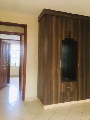 3 Bed Apartment with En Suite at Getathuru Road image 6