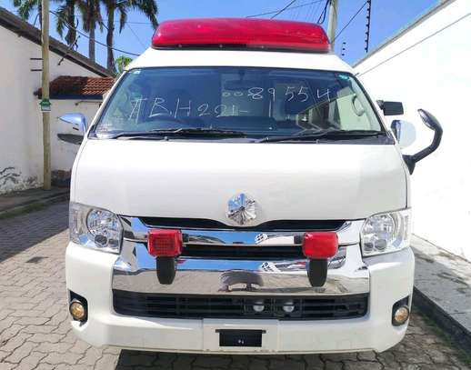 Ambulance image 11