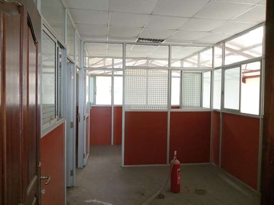 6,838 ft² Warehouse with Parking in Mombasa Road image 1