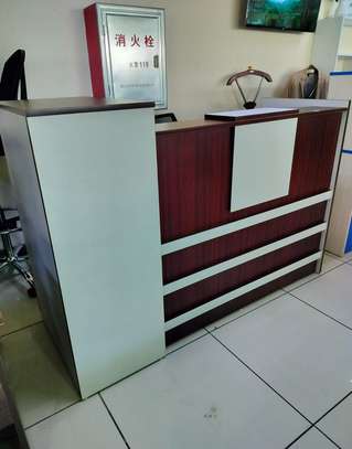 1400mm Wooden Reception Desk image 2