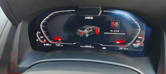 BMW M8i 2020 model Sport image 4