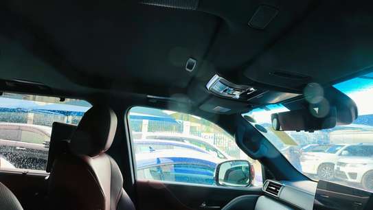 Lexus LX600 2022 black Automatic petrol image 8