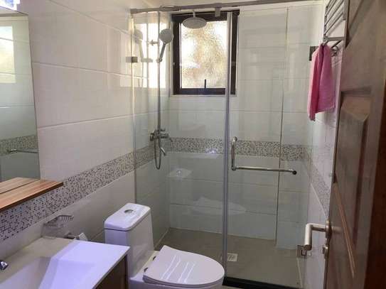 3 Bed Apartment with En Suite in Kileleshwa image 19