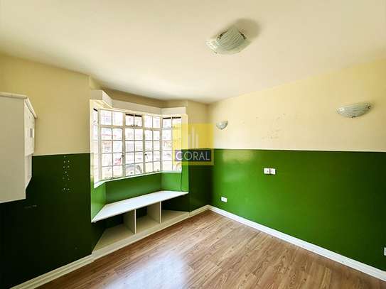 4 Bed Apartment with En Suite in Kilimani image 22