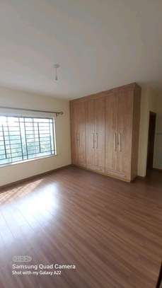 Modern 3 Bedrooms  All Ensuite Apartments in Kileleshwa image 14