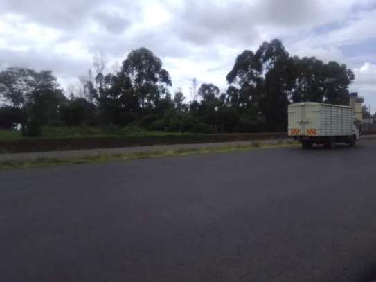 1.9 acres for sale touching nairobi nyeri highway. image 1
