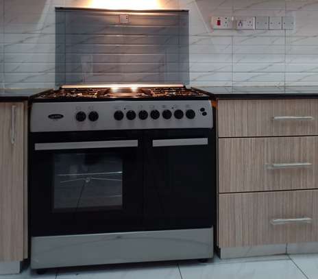 Gas and electric cooker with oven image 2