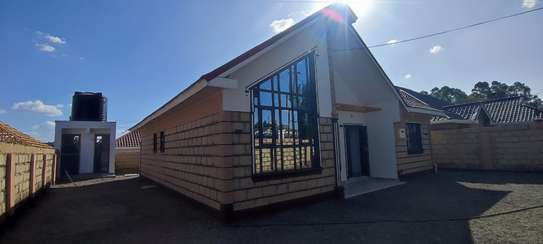 4 bedroom 3ensuite image 1