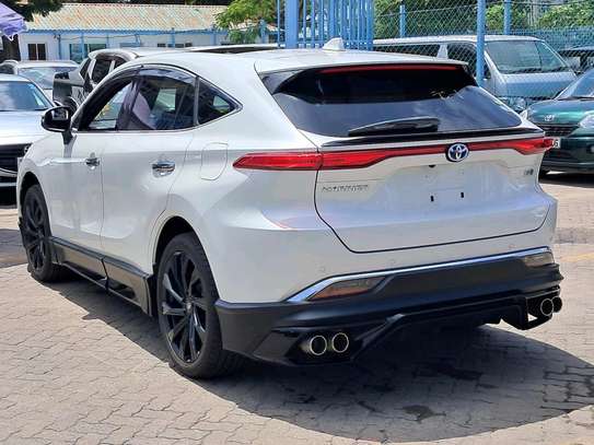 Toyota Harrier Premium sunroof 2021 hybrid image 14