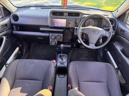 Toyota probox 2016 white image 9