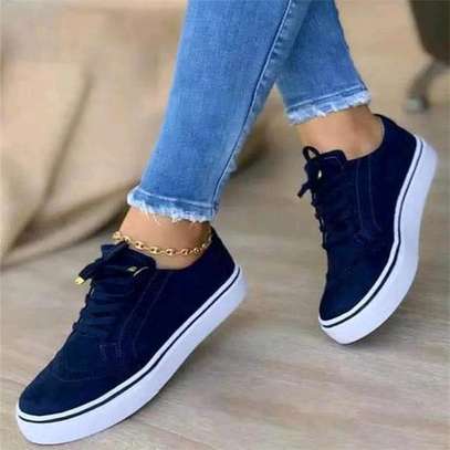 Suede fashion sneakers image 4