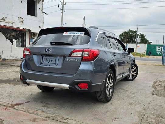 SUBARU OUTBACK Blue 2018 AWD image 10