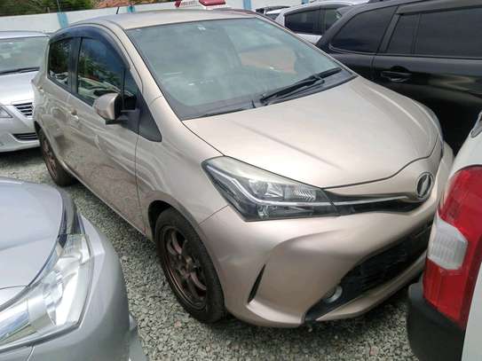 Toyota vitz image 4