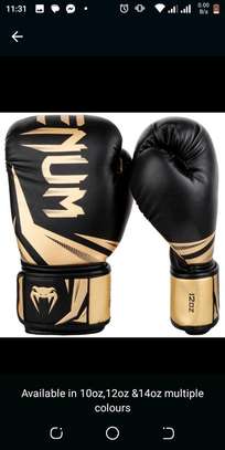 Venum Boxing gloves image 4