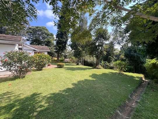 4 Bed House with En Suite at Loresho Crescent image 9