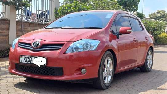 Toyota Auris image 2