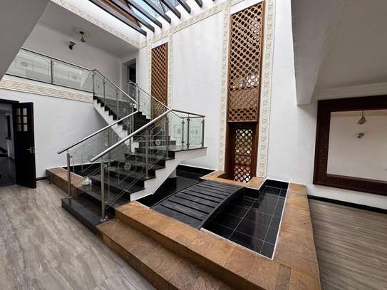 5 Bed House with En Suite in Runda image 21